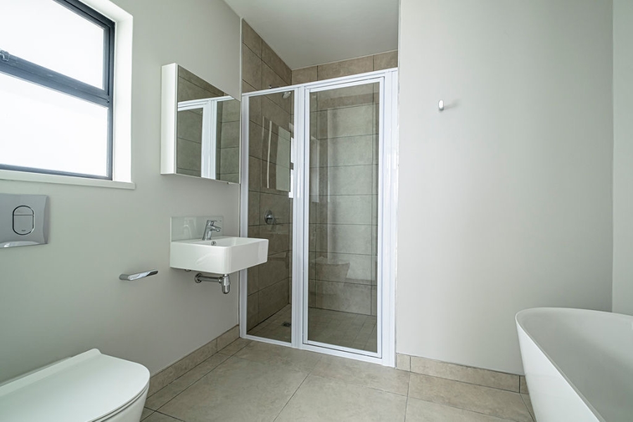 To Let 2 Bedroom Property for Rent in Summerstrand Eastern Cape